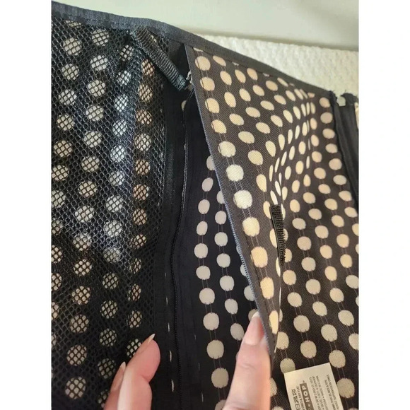 NWOT Skip Hop Pronto Baby Changing Station & Diaper Clutch - Polka Dot - Picture 5 of 16